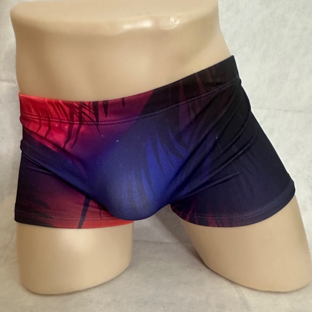 Addicted Pack Up Square Cut Swimsuit Medium 30-32 Gently worn Nylon/spandex - Picture 4 of 7
